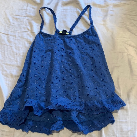 Ruffle/Flowy Tank - Picture 1 of 3